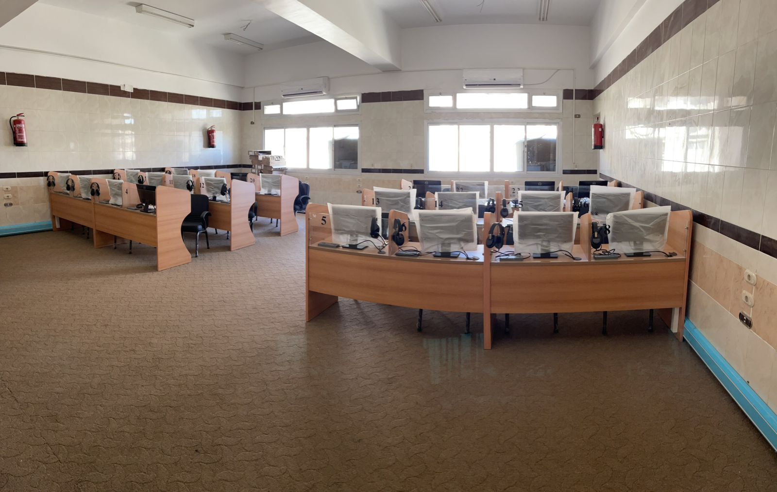 Curved language lab — Egypt
